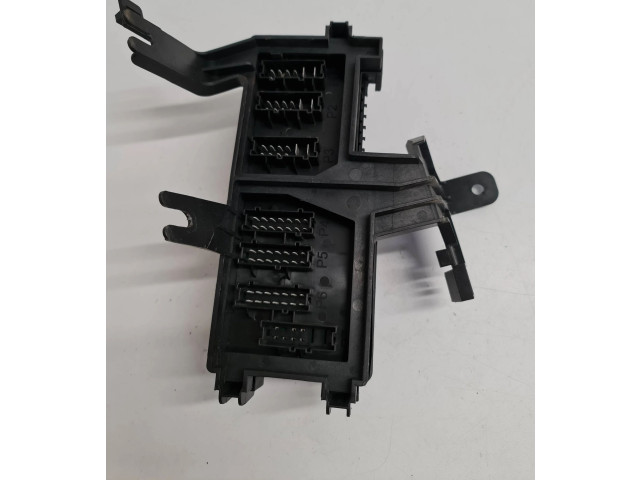 Pojistková skříňka A1645400272, 15454741 Mercedes-Benz R W251 2007