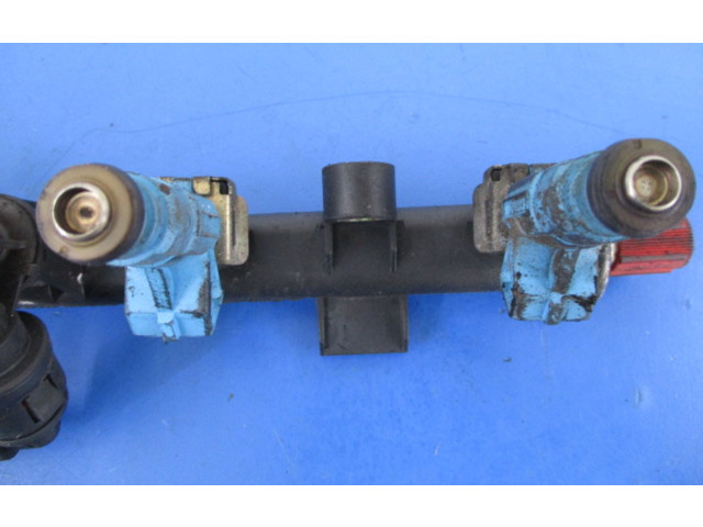 Топливная рампа    Fiat Albea   для двигателя 188A5000