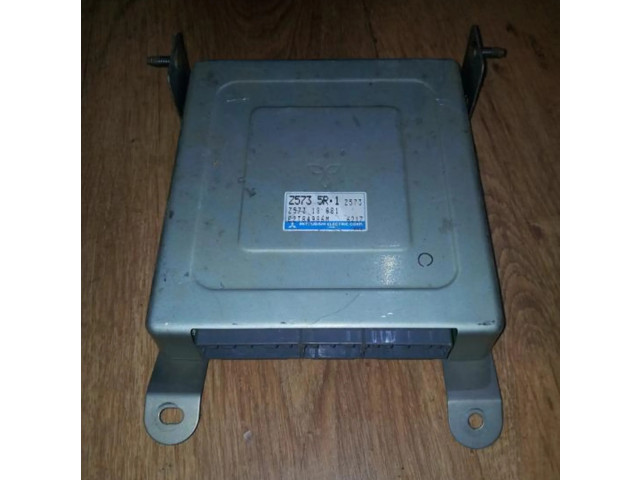 Řídící jednotka z57318881, E2T84986M Mazda 323 1994