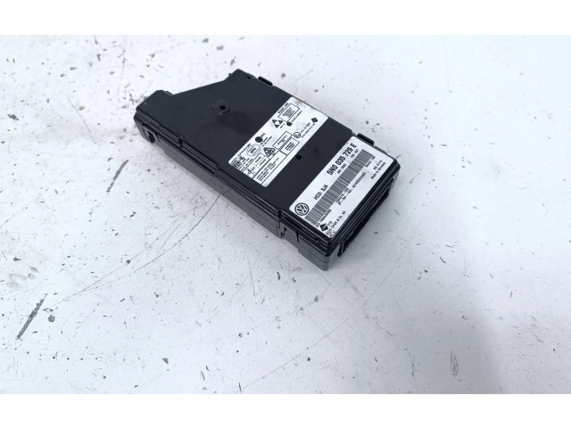 Блок управления 5N0035729E   Volkswagen Jetta VI