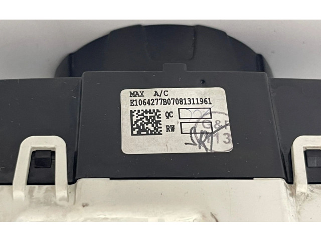 Блок управления климат-контролем    Ford Fiesta