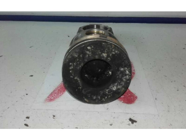  Поршень    Audi A3 S3 8P  