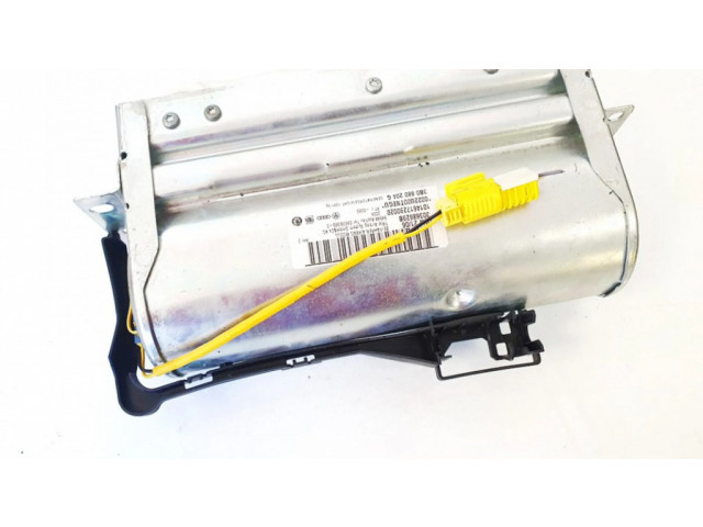 Подушка безопасности пассажира 30368629b Skoda Superb B5 (3U)