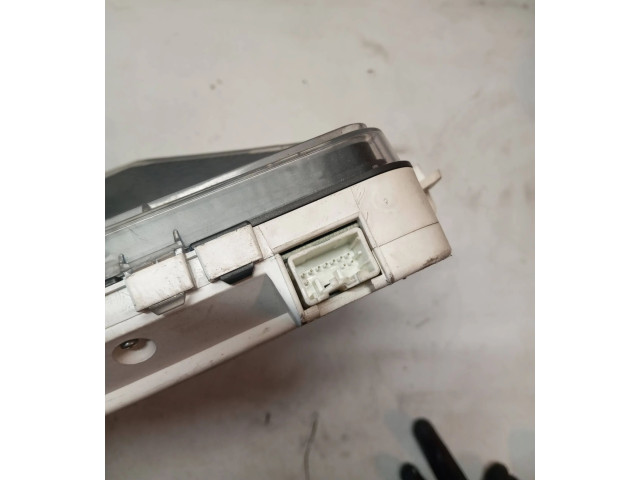 Панель приборов 36002775, 30733375   Volvo C30       