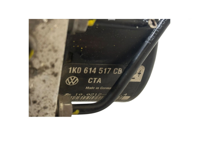 Блок АБС 1K0614517CB, 1K0907379AT Skoda Octavia Mk2 (1Z) 2004 - 2013 года