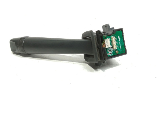 Ручка стеклоочистителей 8691695 Volvo S60