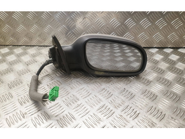 Зеркало электрическое Volvo V70 2000 - 2004 года