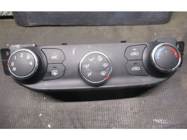 Блок управления климат-контролем    KIA Ceed