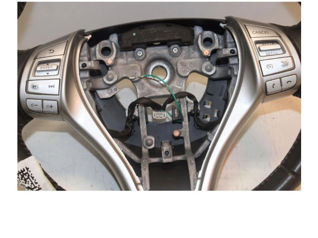 Volant Nissan Pulsar 2014 34220770B