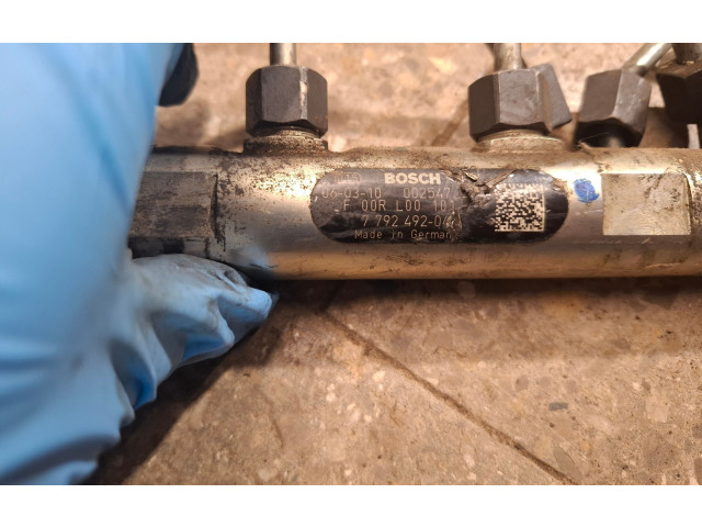 Vstřikovací lišta 7792492, 779249204 BMW 7 E65 E66