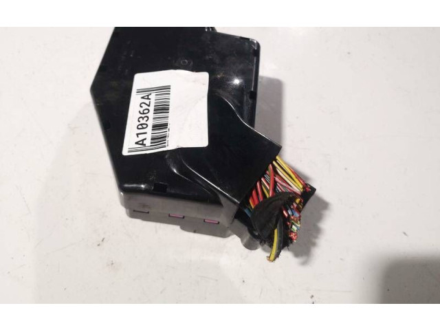 Блок предохранителей Skoda Fabia Mk1 (6Y)