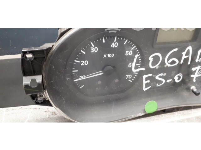 Панель приборов p8200377202 Dacia Logan I