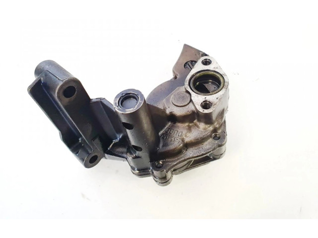 Масляный насос 06a115105b Volkswagen Golf IV