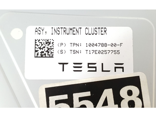 Панель приборов 1004788-00-F Tesla Model S