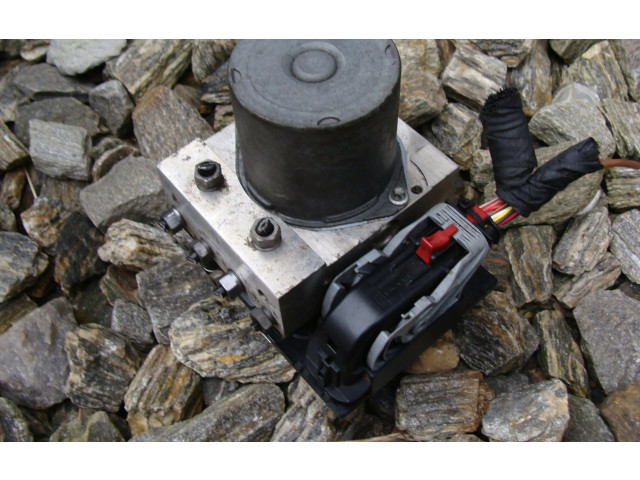 Блок АБС 8R0907379G Audi Q5 SQ5 2008 - 2017 года