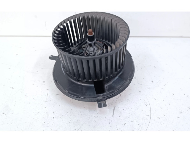 Вентилятор печки 1K1819015C Volkswagen Jetta VI