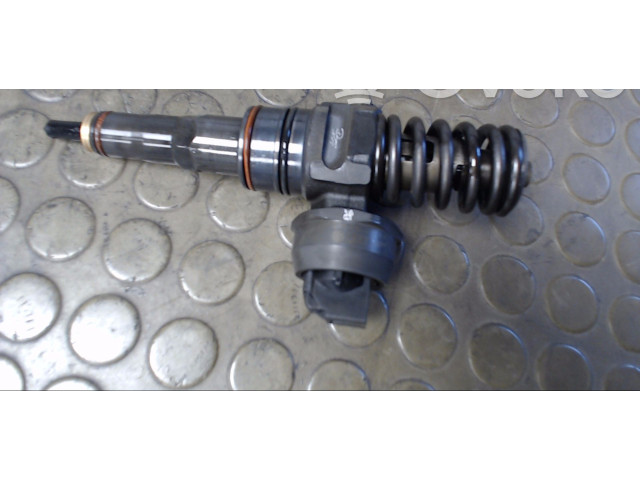 Форсунка 0414720213, 038130079GX Audi A3 S3 8L