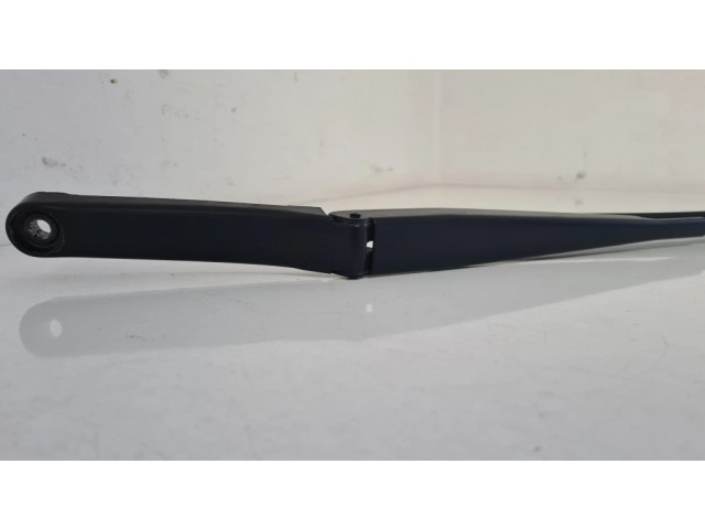 Ножка стеклоочистителей лобового стекла