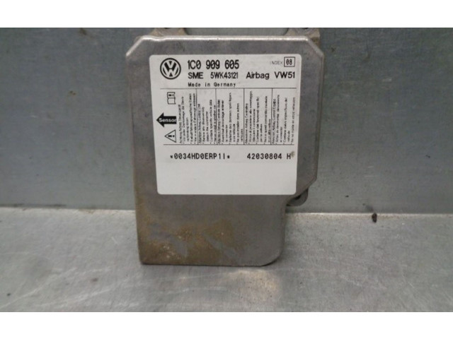 Блок подушек безопасности 1C0909605, 5WK43121 Skoda Octavia Mk1 (1U)