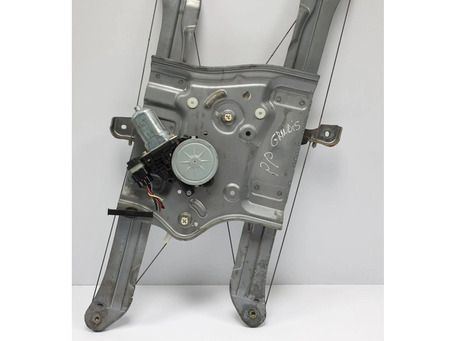 Zpětné zrcátko  Mitsubishi Grandis 2004  MR989948  