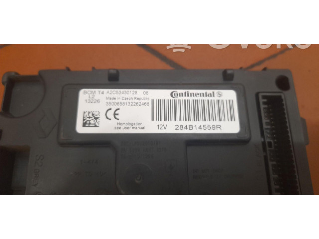 Комплект блоков управления 237102213R Dacia Sandero