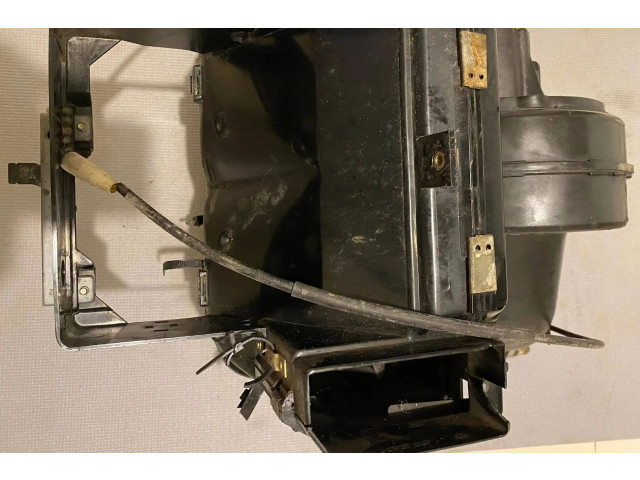 Вентилятор печки 0130062800 Mercedes-Benz E W123