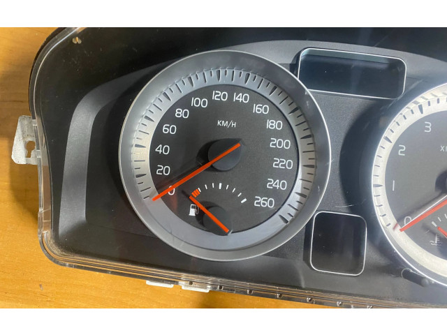 Панель приборов 31254828, 36000956 Volvo C70