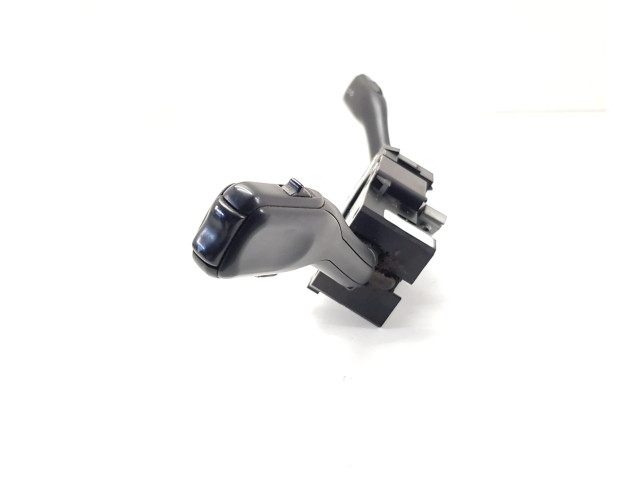 Ручка стеклоочистителей 4B0953503H, 8L0953513G   Volkswagen PASSAT B5