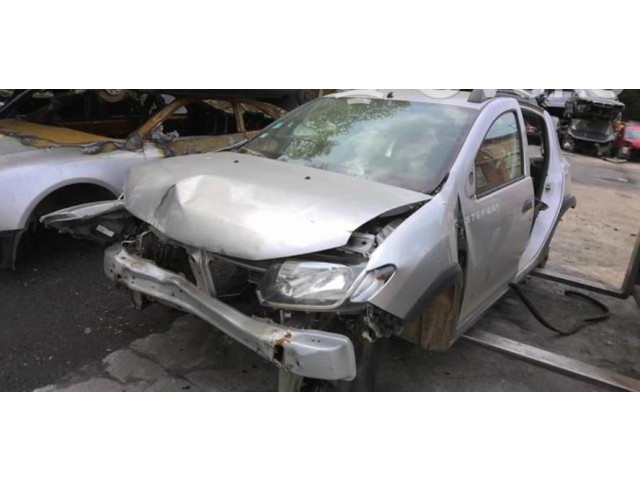 Зеркало электрическое        Dacia Sandero  2008 - 2012 года   