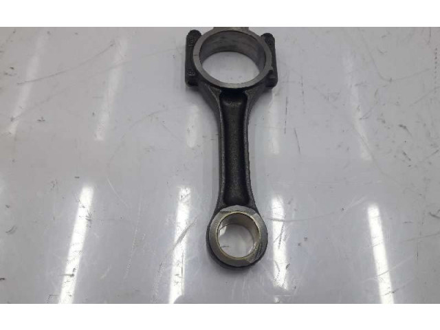 Шатун  038105401J, 034050209    Volkswagen Golf VI  