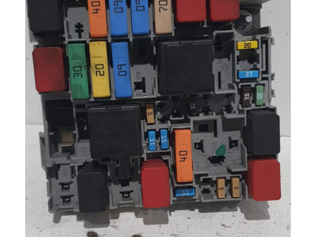 Pojistková skříňka Alfa Romeo Giulietta 2011