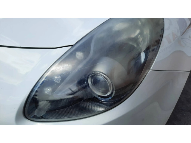 Передняя фара