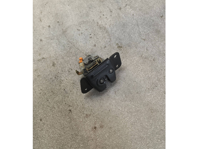 Замок багажника Mitsubishi Galant 1997 - 2003 года