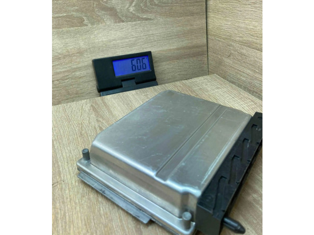 Блок управления двигателем Блок управления 08677708A, 0281010319 Volvo S80