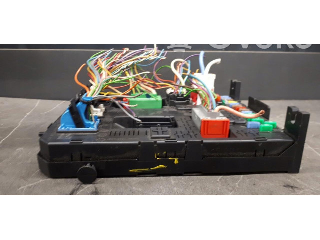 Подушка безопасности водителя 967847688001   Peugeot 3008 I