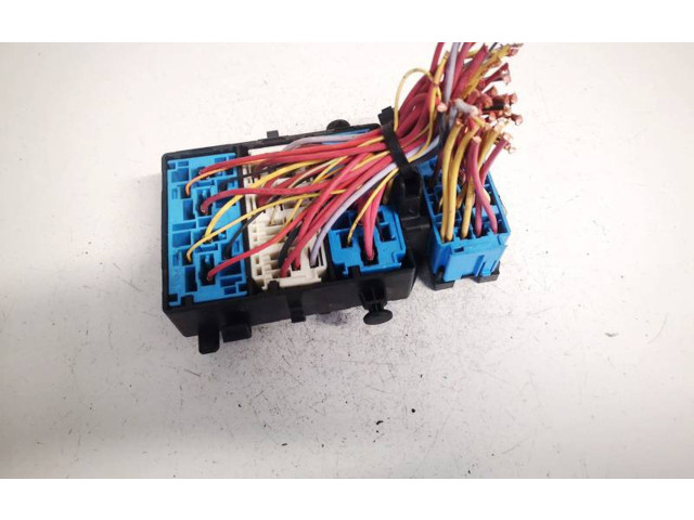 Pojistková skříňka 8200003634, 8200003634 Renault Espace - Grand espace IV 2004