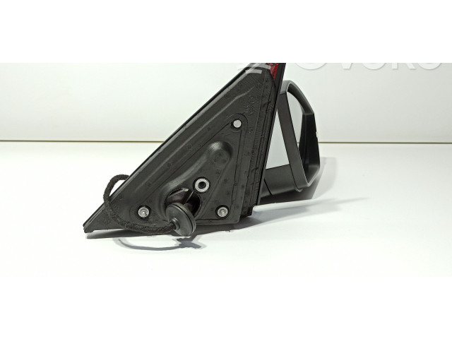 Зеркало электрическое Skoda Scala - года