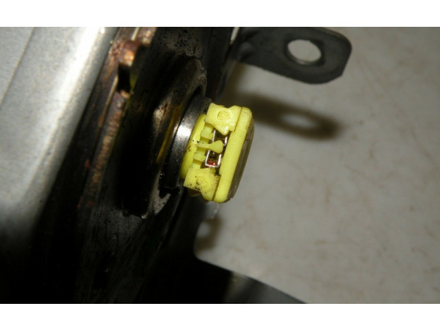 Надувная подушка для пассажира