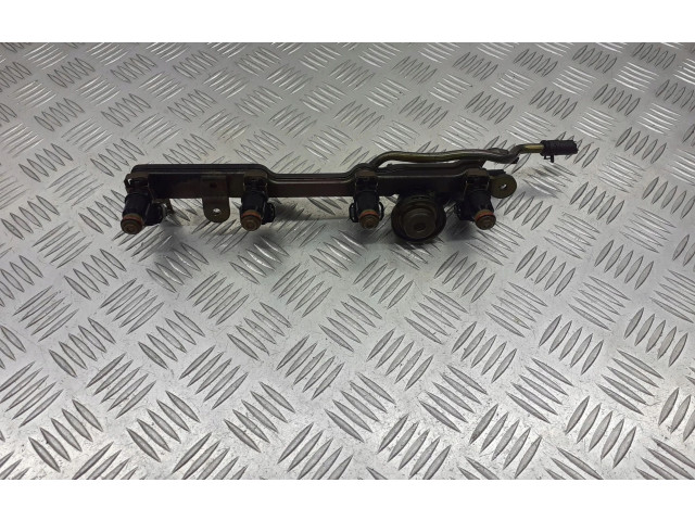 Топливная рампа    Honda Civic  