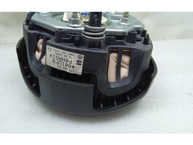 Подушка безопасности водителя 1T0880201E, 20080430157   Volkswagen Touran I