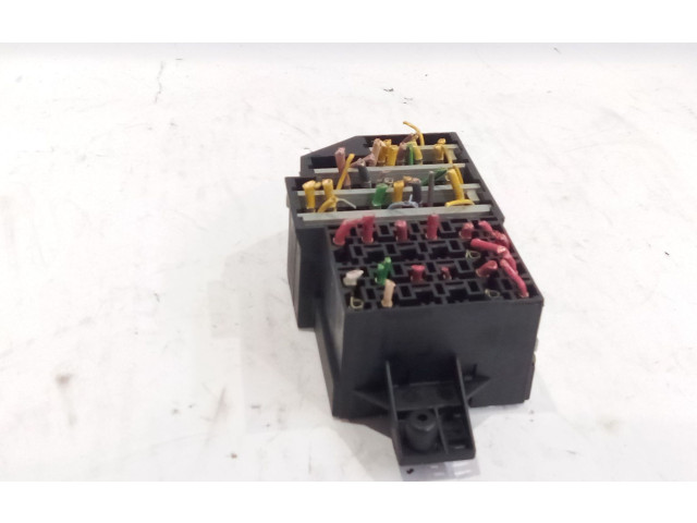 Модуль управления BSM 240183061r00   Dacia Duster    