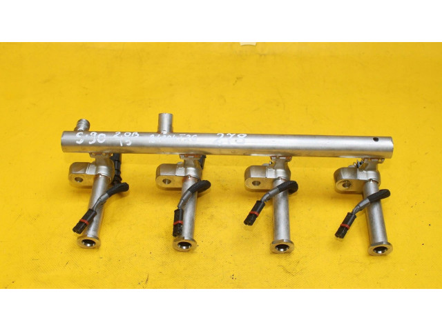 Топливная рампа    Volvo S90, V90  