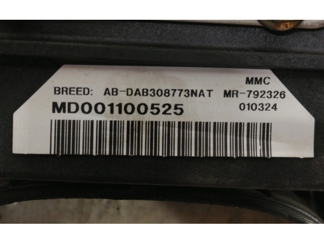 Подушка безопасности водителя MR792326 Mitsubishi Montero