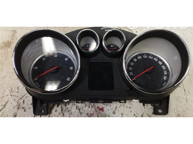 Přístrojová deska Opel Zafira C 2016 13460581, 0090059