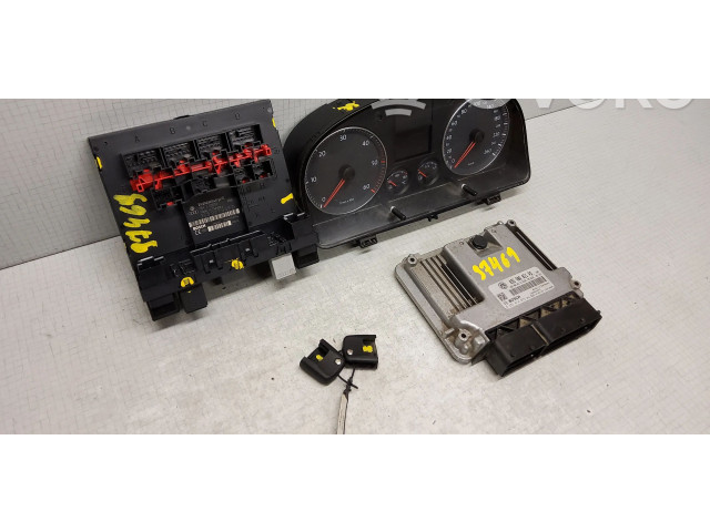 Řídící jednotka 03G906021PD, 0281014073   Volkswagen Caddy 2010