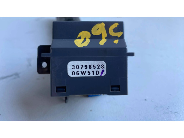 Ручка стеклоочистителей 30798528, 06W51D   Volvo S60