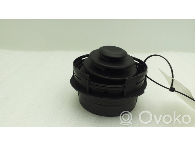 Боковая воздушная решётка