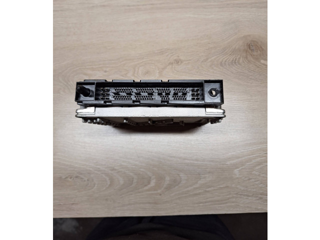 Блок управления двигателя 0281011441, 30646978A Volvo V70