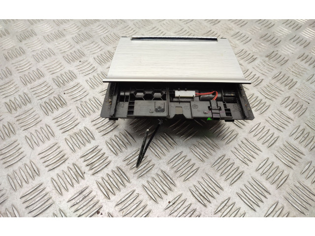 Модуль беспроводной зарядки 3V0035502, 5E1863071S   Skoda Octavia Mk3 (5E)