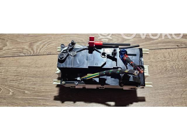 Блок управления климат-контролем 1688300485   Mercedes-Benz A W168